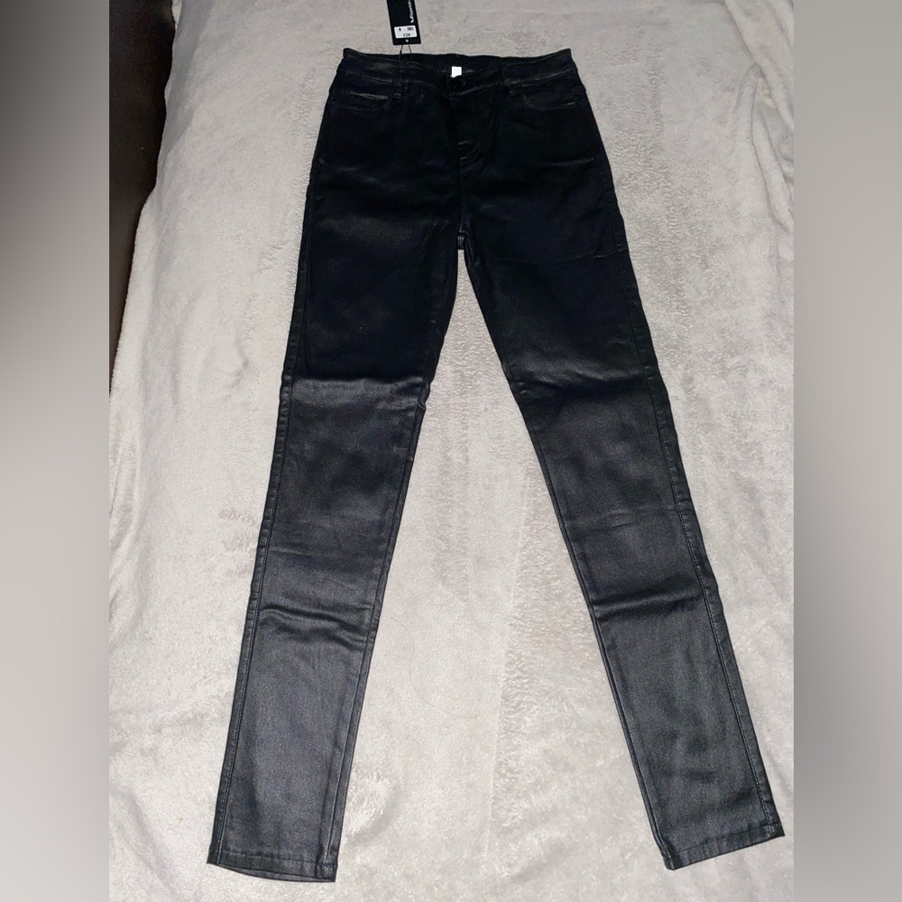 Women's Black Skinny Jeans